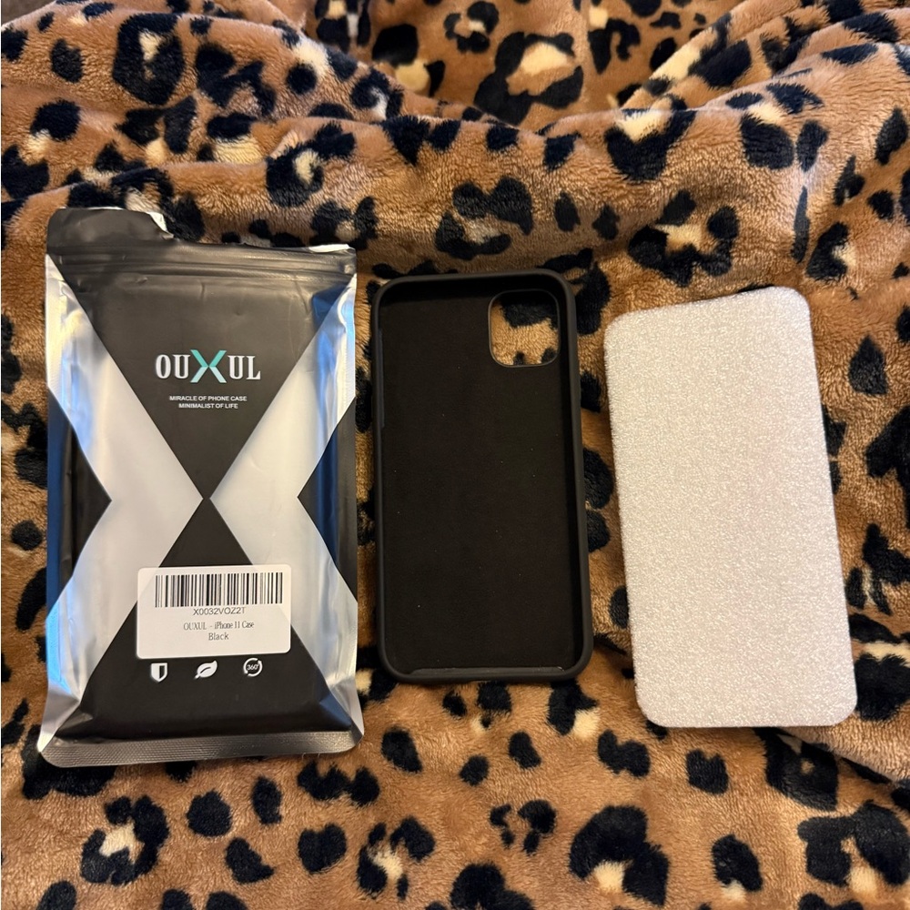 Sleek Black iPhone 11 Case – Durable & Stylish